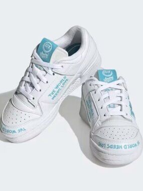 Adidas André Saraiva Limited Addition The World Needs Love Forum Low Classic